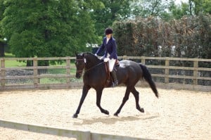 Charlotte Forbes riding her own, Definitive (Finn).